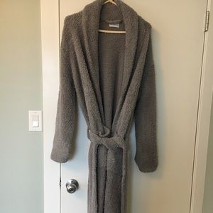 Gray Saranoni brand new robe size M/L